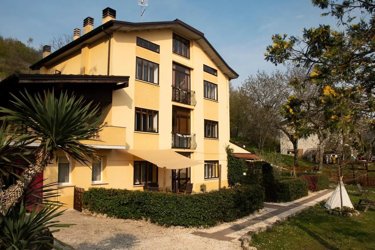 شقة Happy Corner - The Home For Outdoor Lovers Revine Lago إيطاليا