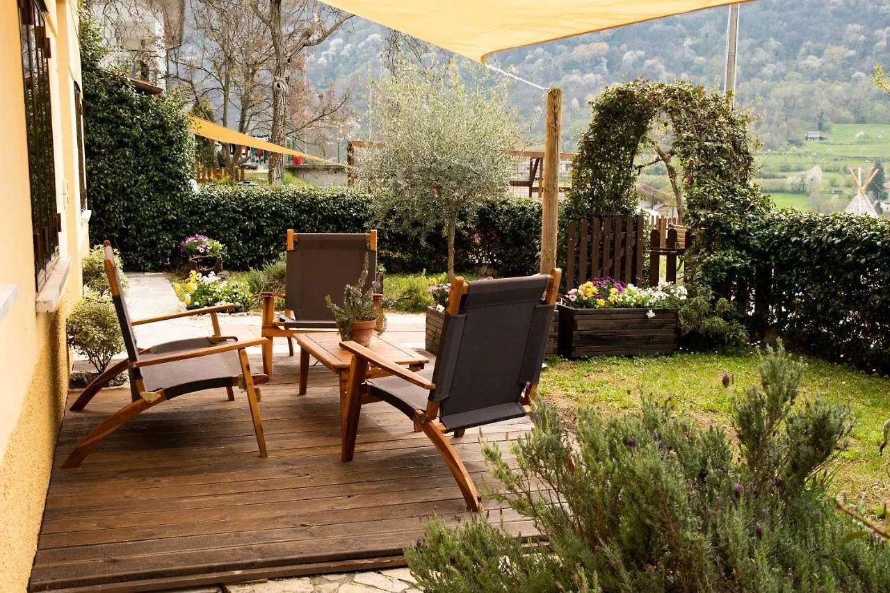 Lägenhet Happy Corner - The Home For Outdoor Lovers Revine Lago