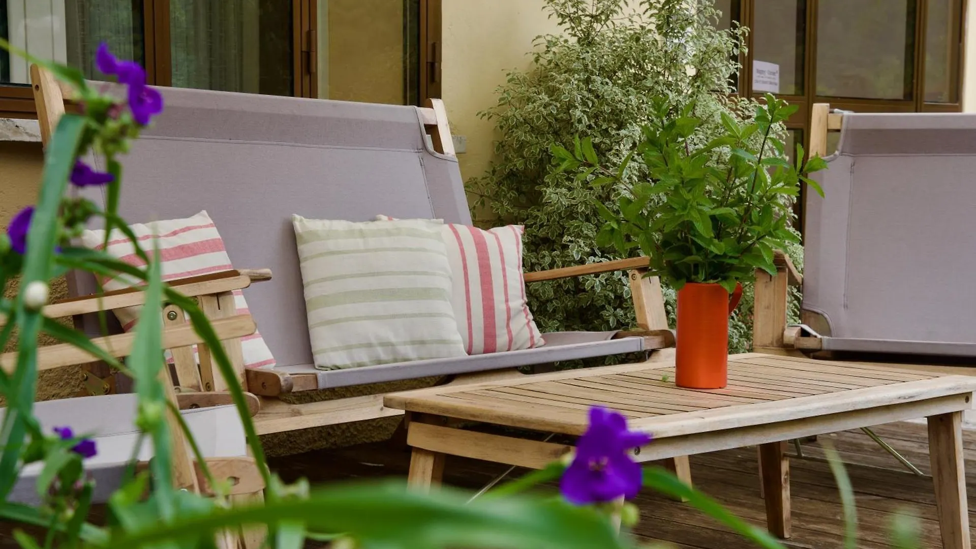 Happy Corner - The Home For Outdoor Lovers Revine Lago Apartament